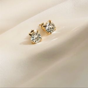 Dainty Diamond Stud Earrings